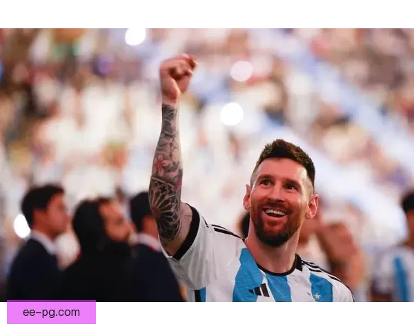 阿根廷问鼎卡塔尔世界杯冠军梅西圆梦蓝白军团荣耀登顶足球历史篇